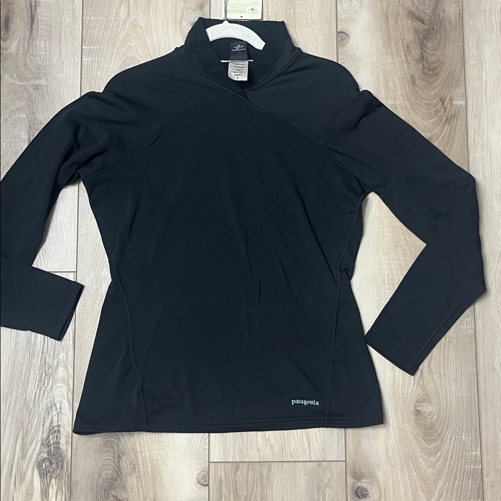 Patagonia Womens Capilene Performance Baselayer Long Sleeve Top Black Size L NEW